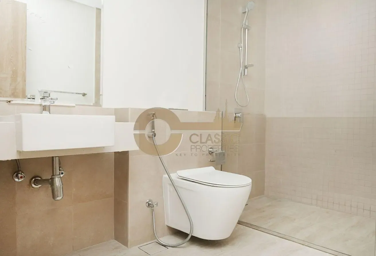 INVESTOR DEAL | SHEIKH ZAYED VIEW | HIGH FLOOR