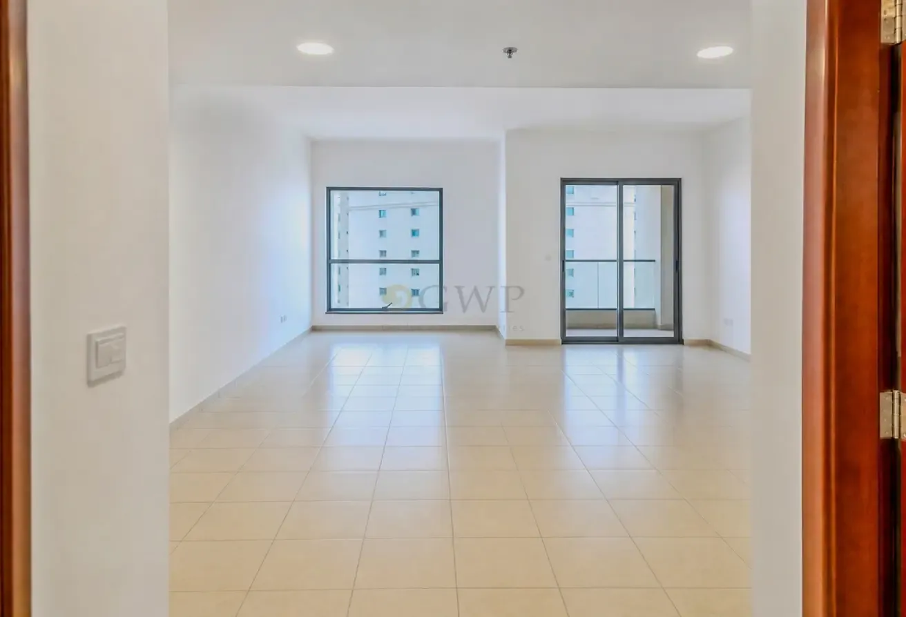 Community View|Vacant|Mid Level|Genuine Resale