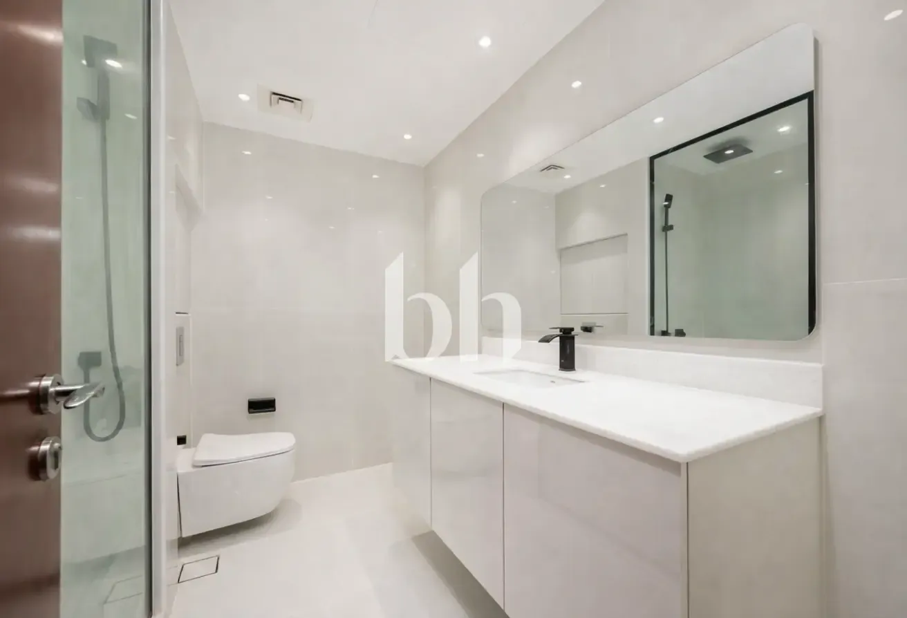 Investor Deal | Marina View | Upgraded