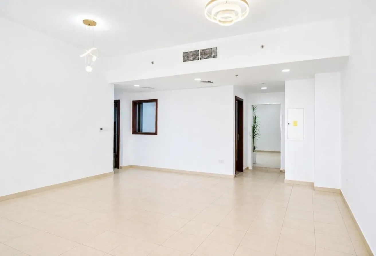 3BR | Shams 2 JBR | Sea & City Views | Pool Access