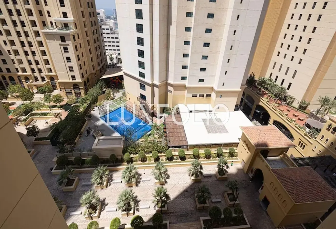 Mid Floor, Vacant Soon, Investment for Families, Spacious
