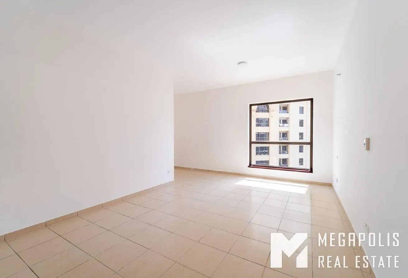 Multiple Options | 3Bed+Maid | Negotiable | VACANT