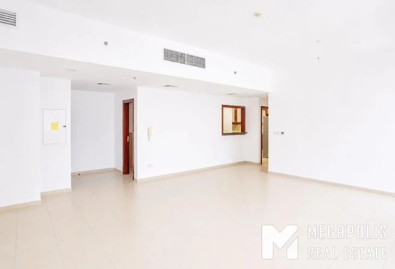 Multiple Options | 3Bed+Maid | Negotiable | VACANT