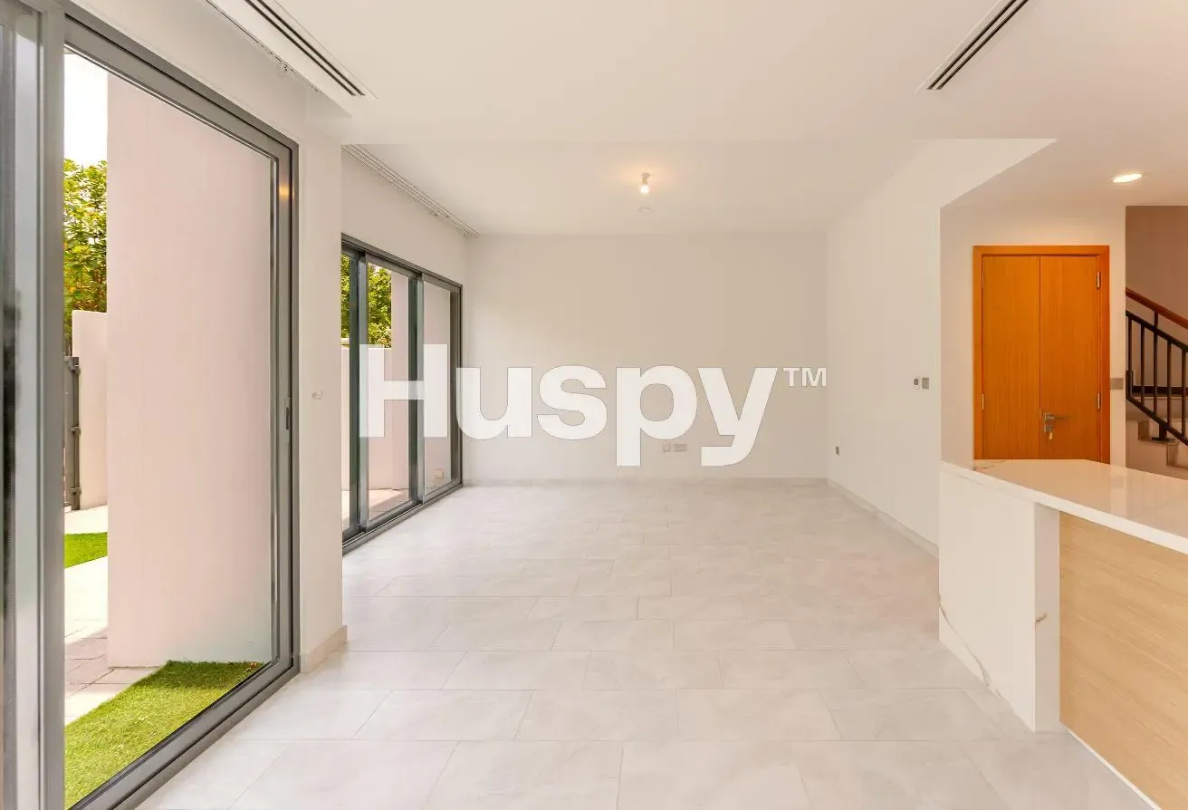 Vacant | Unfurnished | Near Amenities