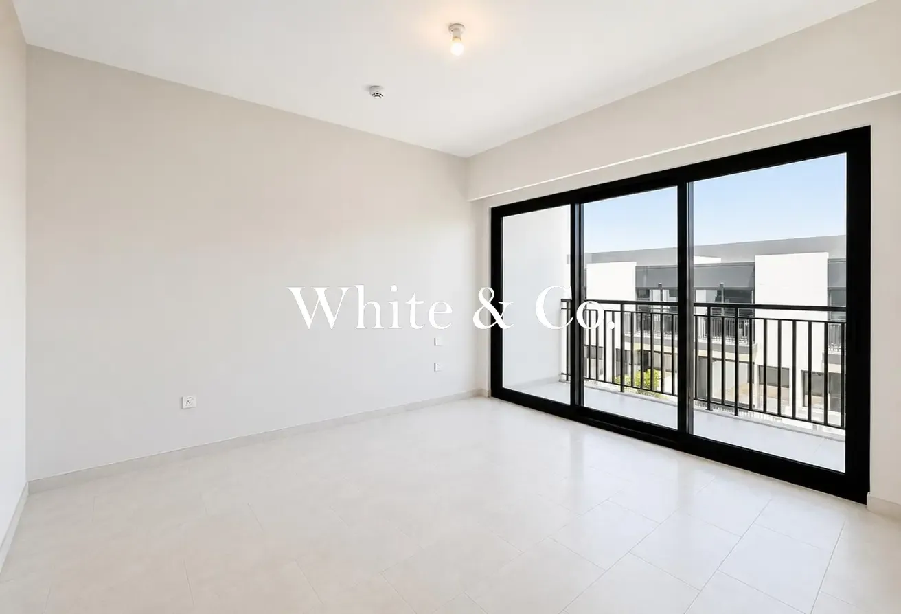 True Corner Plot |Largest Garden| Vacant