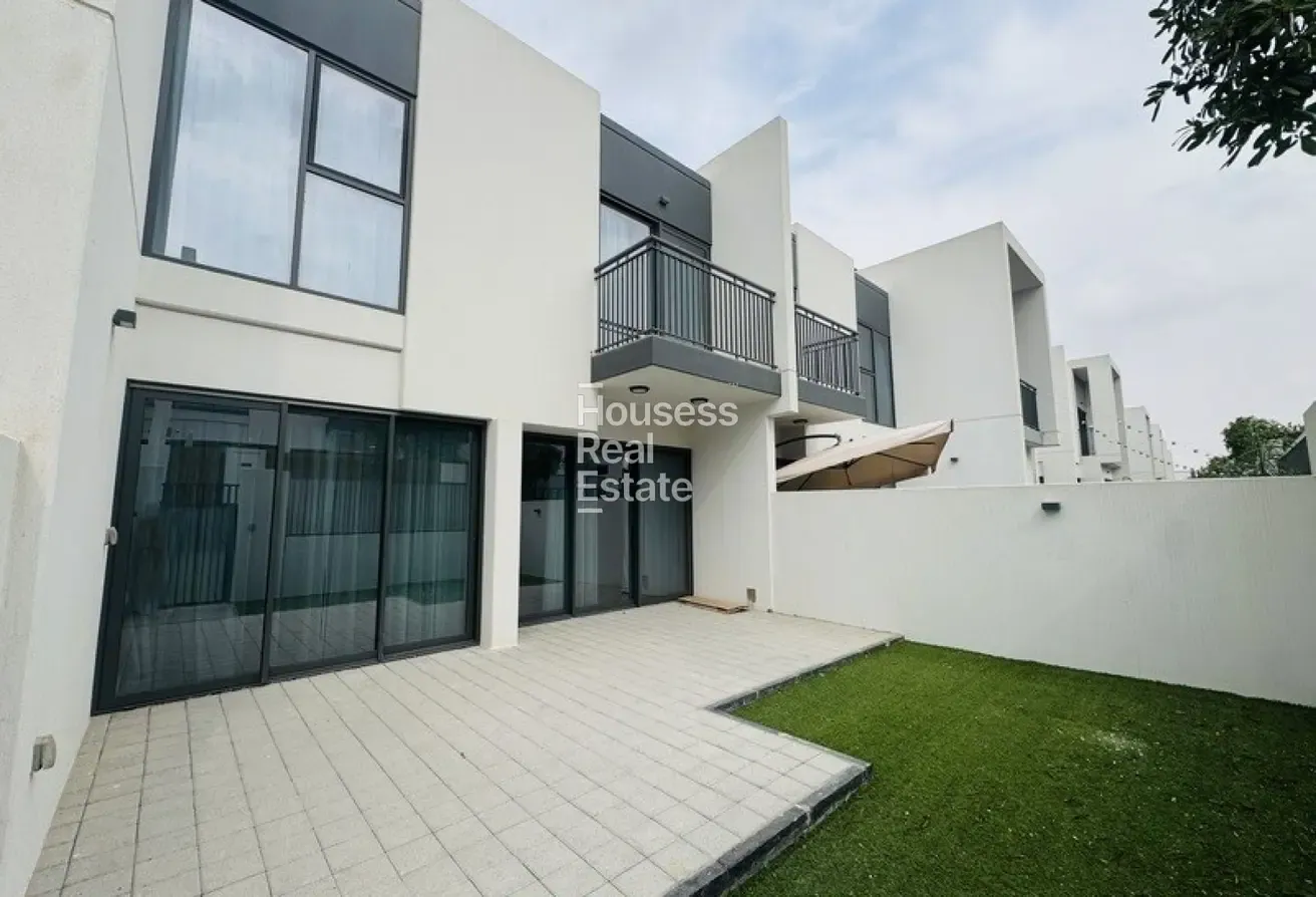 3 Bedroom plus Maid|Single Row|Family Community