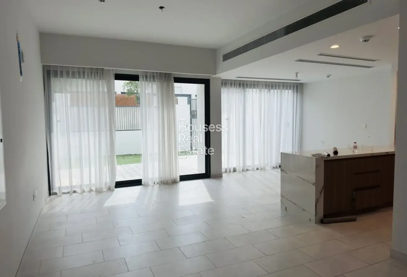 3 Bedroom plus Maid|Single Row|Family Community