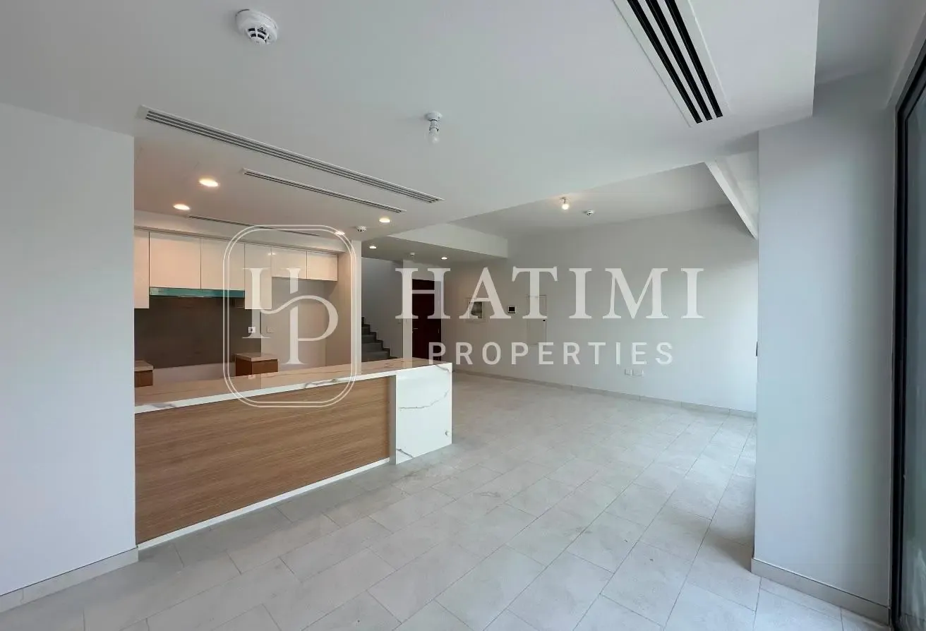 SINGLE ROW| SPACIOUS LAYOUT |VACANT| READY TO MOVE