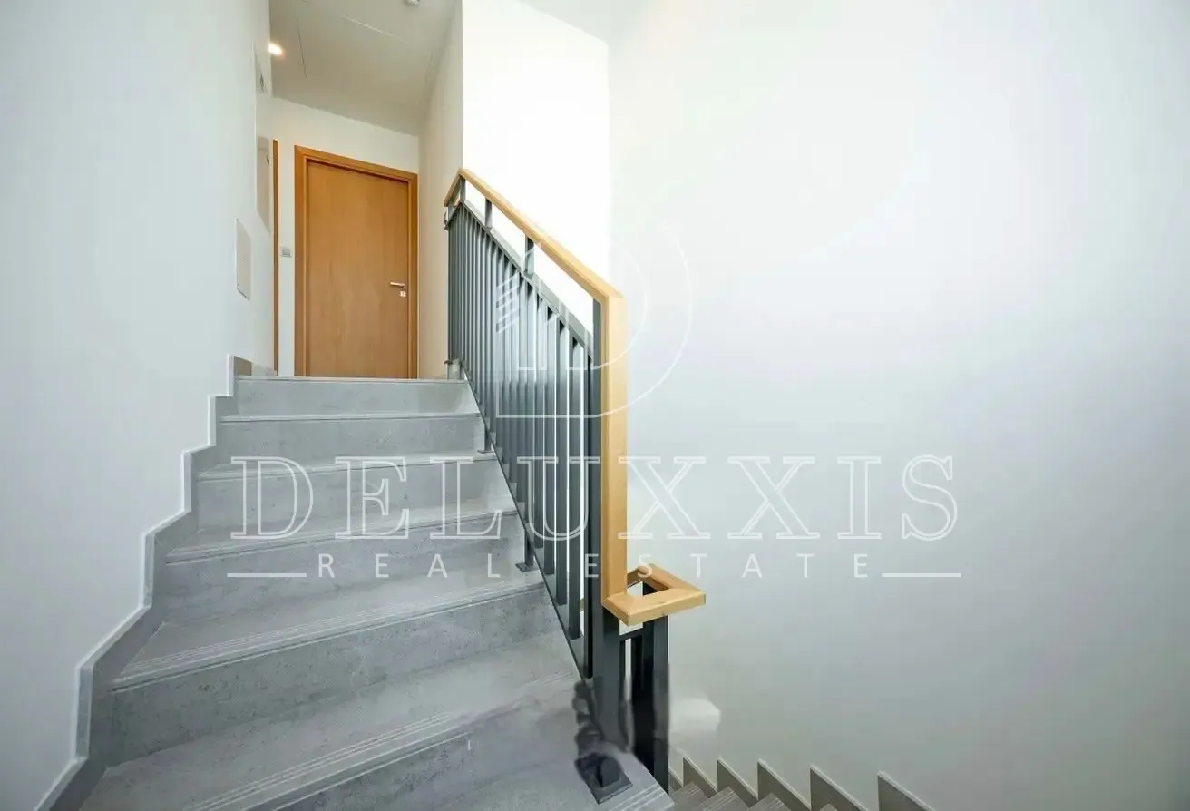 3 Bedrooms + Maid | Prime Location| Close to the Park