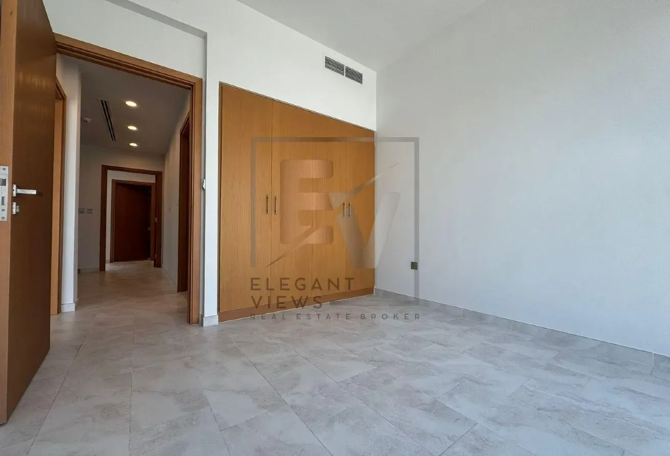 Spacious 3BR + Maid  | Prime Location in Villanova