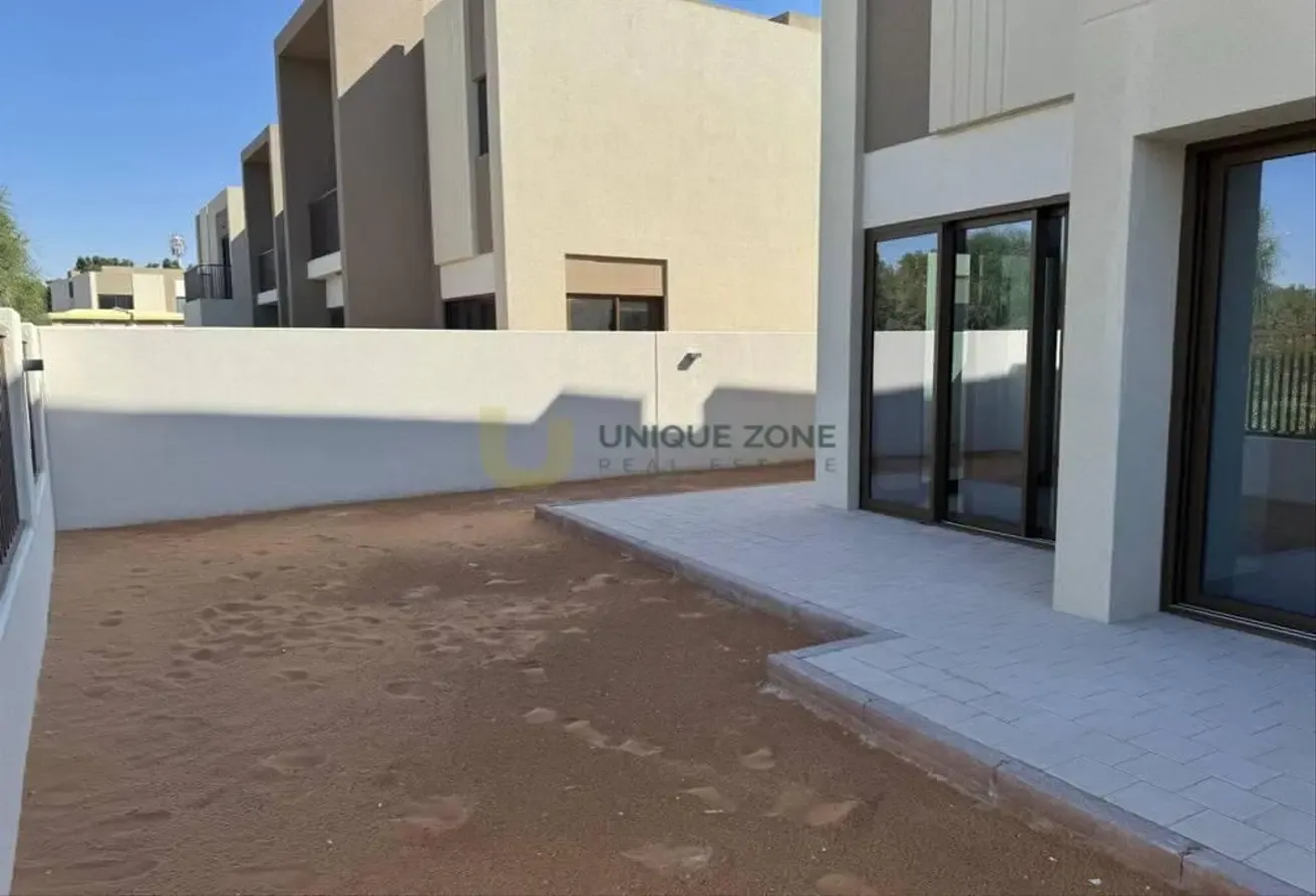 4BR + Maids | Exquisite Location| Grab Now !