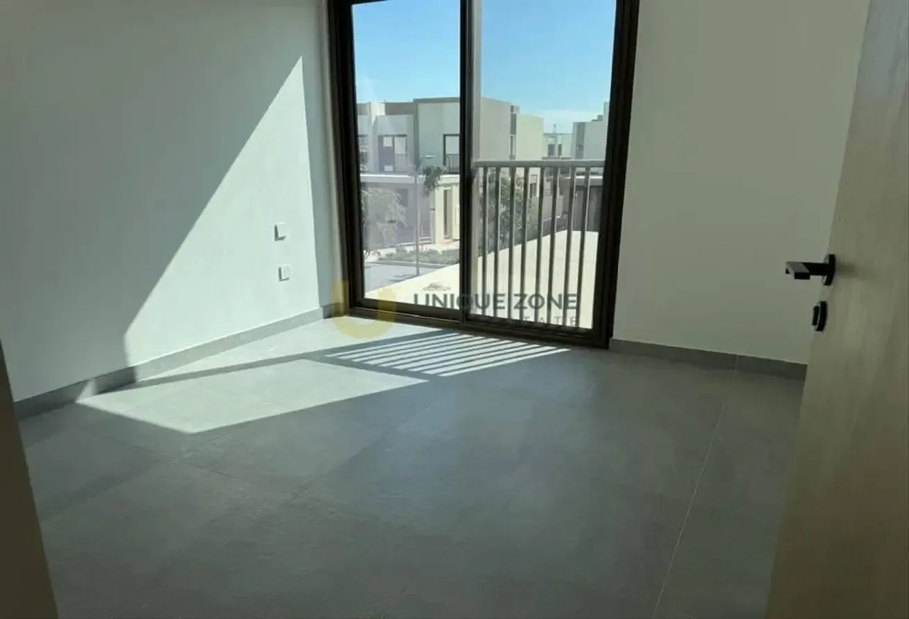 4BR + Maids | Exquisite Location| Grab Now !
