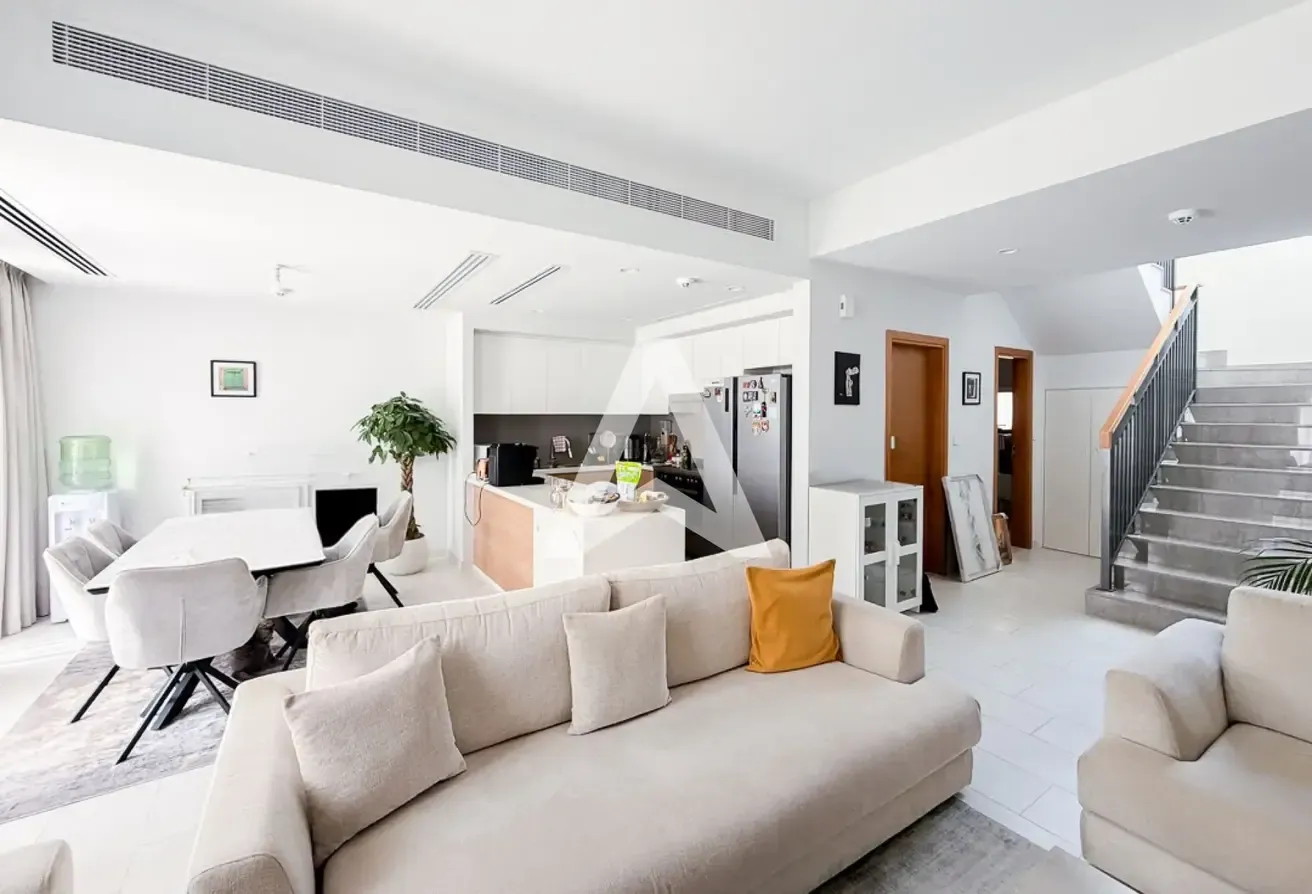 Spacious 3BR+Maid | Back to Back | Villanova