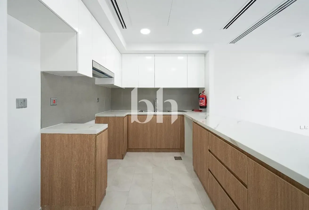 Modern | Vacant Soon | Landscaped