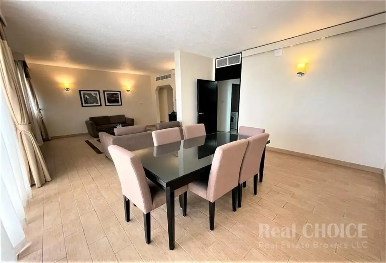 Large 2 Bedroom | Fully Furnished | NO COMMISSION