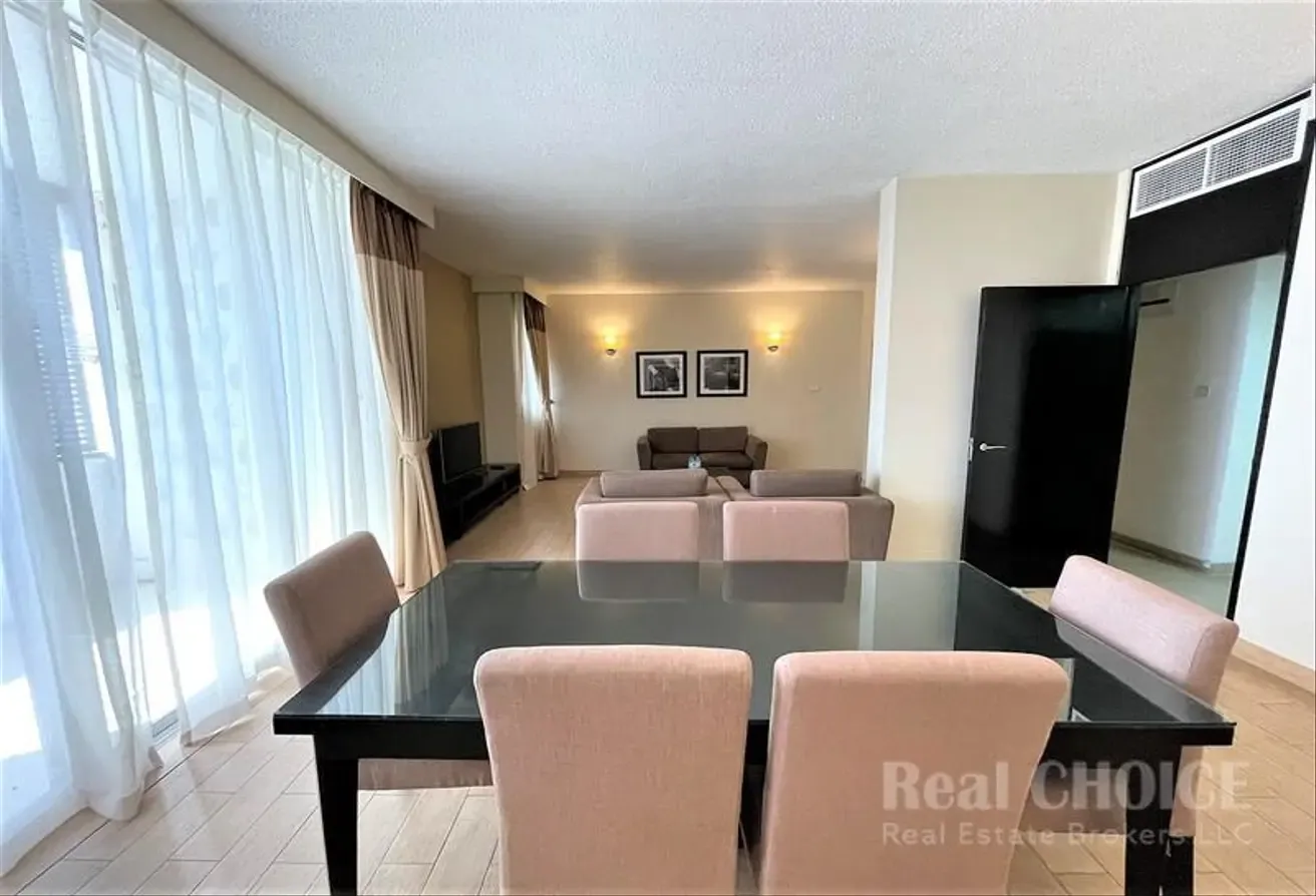 Large 2 Bedroom | Fully Furnished | NO COMMISSION