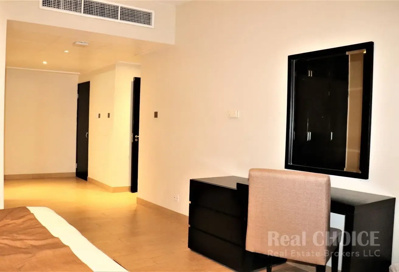 Large 2 Bedroom | Fully Furnished | NO COMMISSION