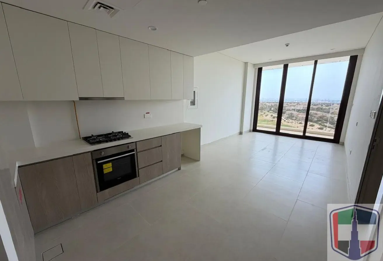 AVAILABLE I GOLF VIEW I UNFURNISHED I HIGH FLOOR