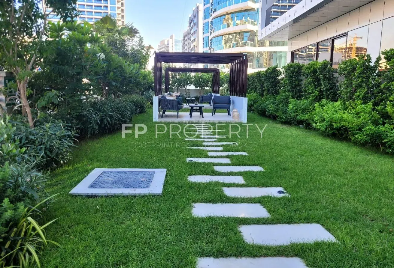 Modern Studio | Brand New | Premium Finishes