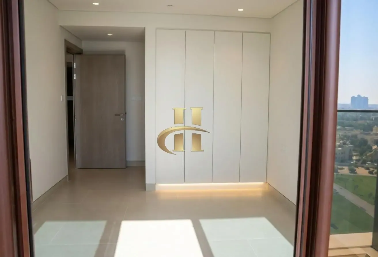 Exclusive | Full Golf Course View | Unfurnished |