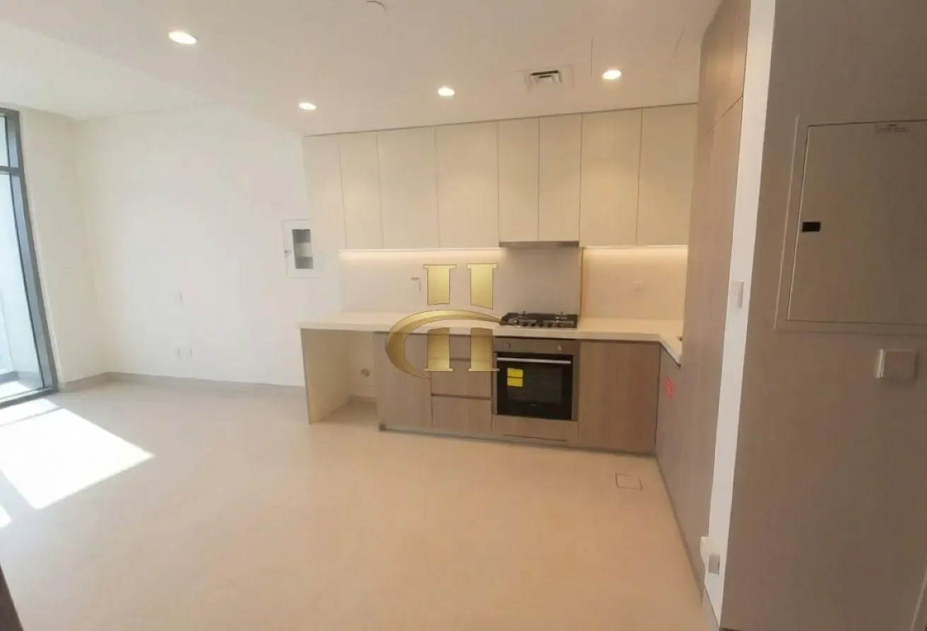 Exclusive | Full Golf Course View | Unfurnished |