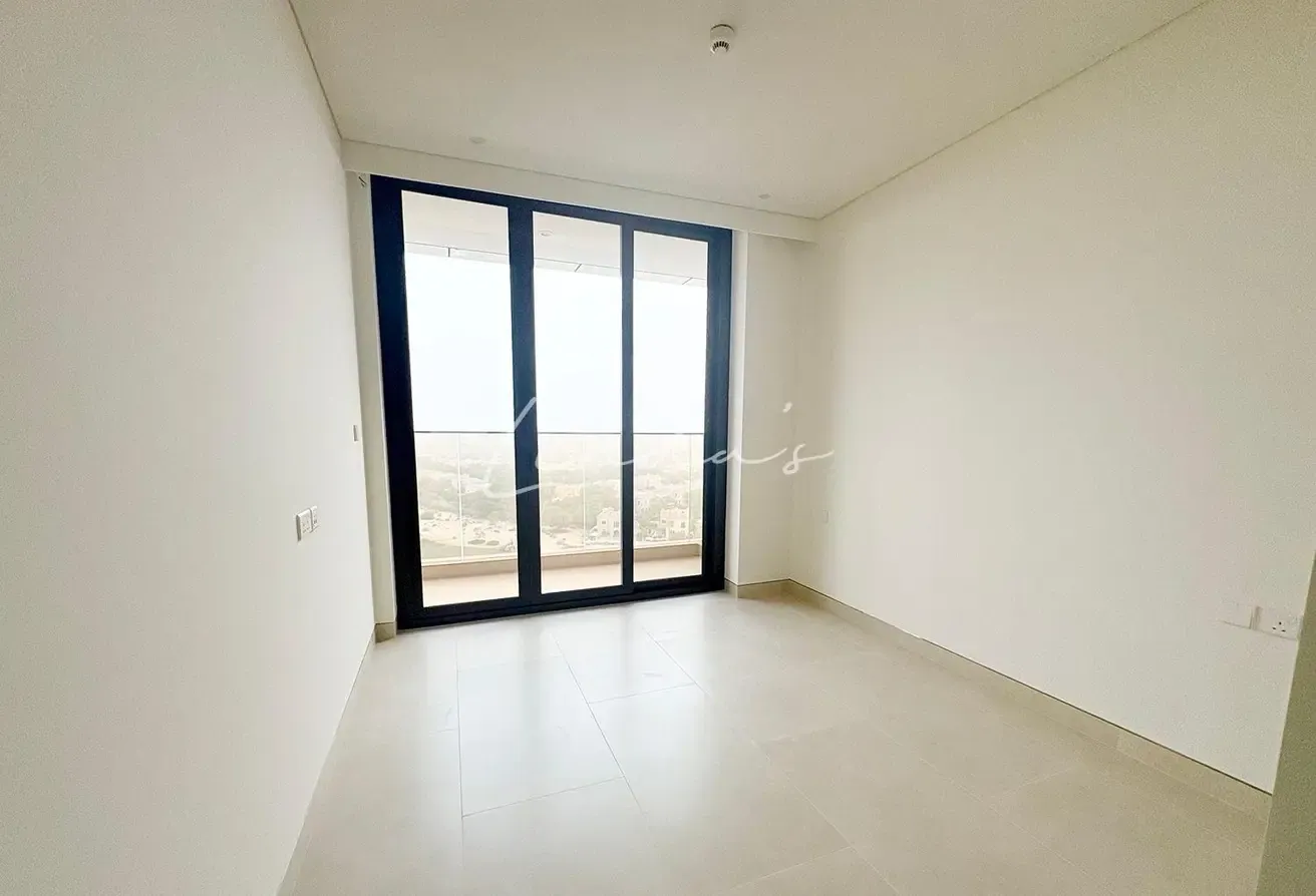 Spacious  1BR | Golf View | High Floor| Brand new