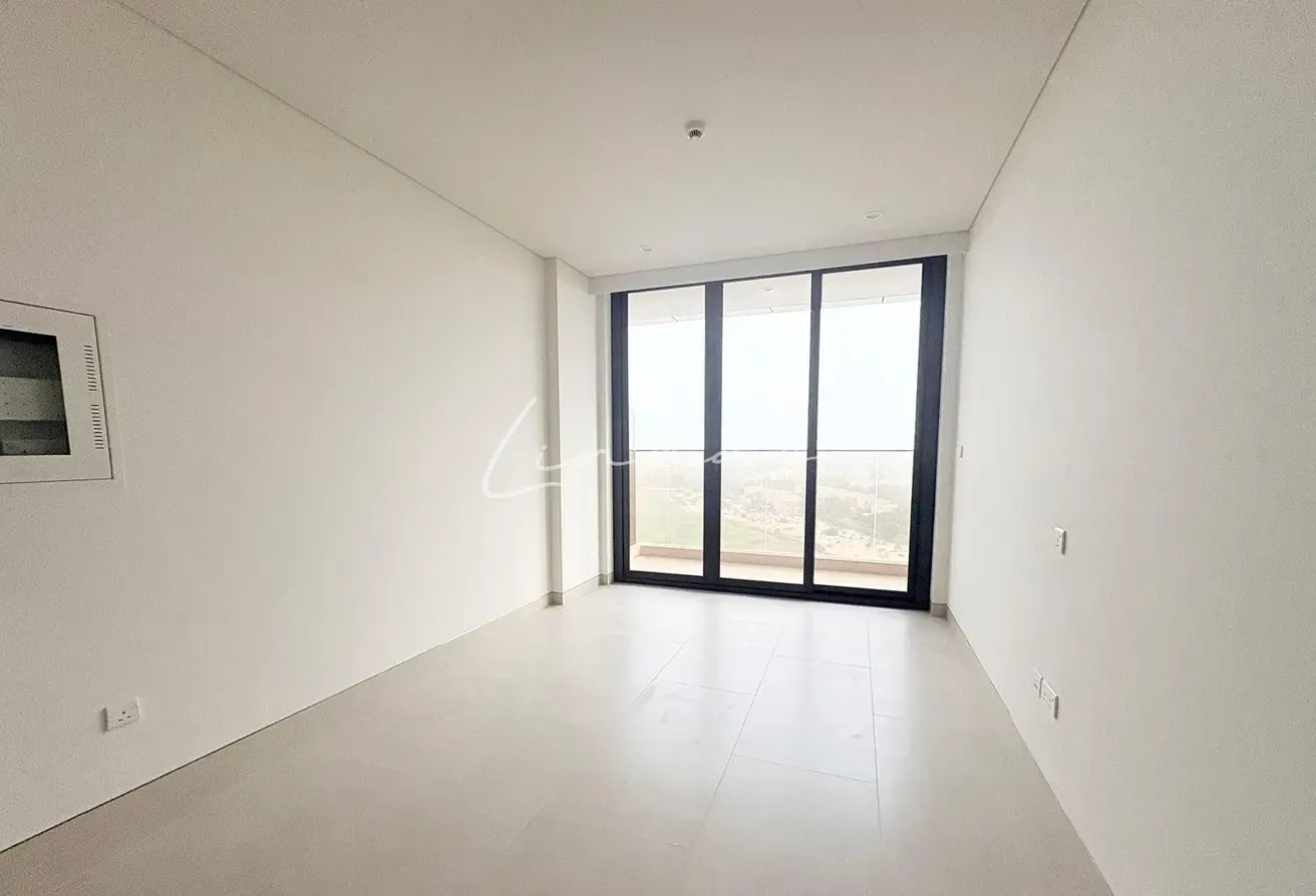 Spacious  1BR | Golf View | High Floor| Brand new