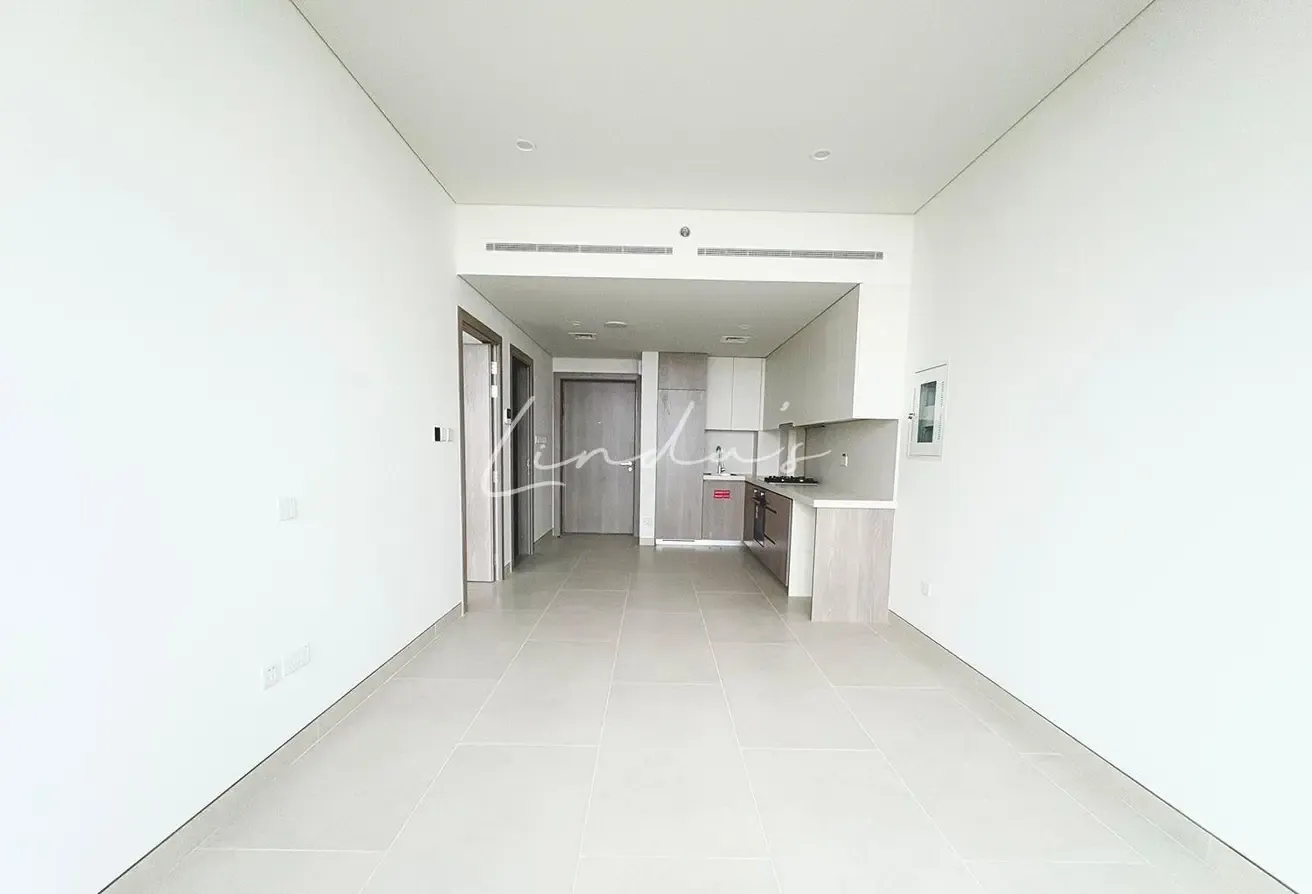Spacious  1BR | Golf View | High Floor| Brand new