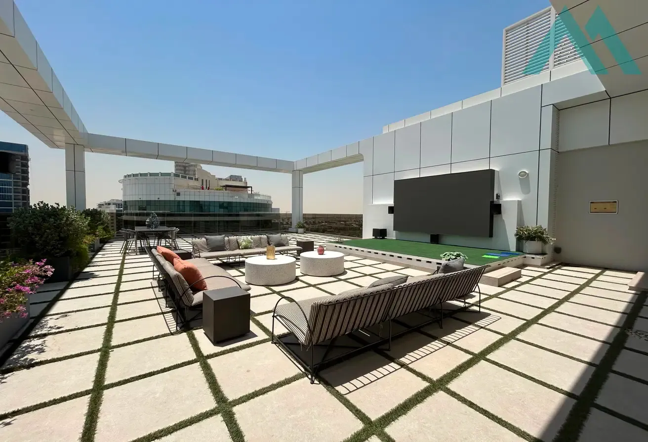 VACANT | UNFURNISHED | MULTIPLE CHEQUES