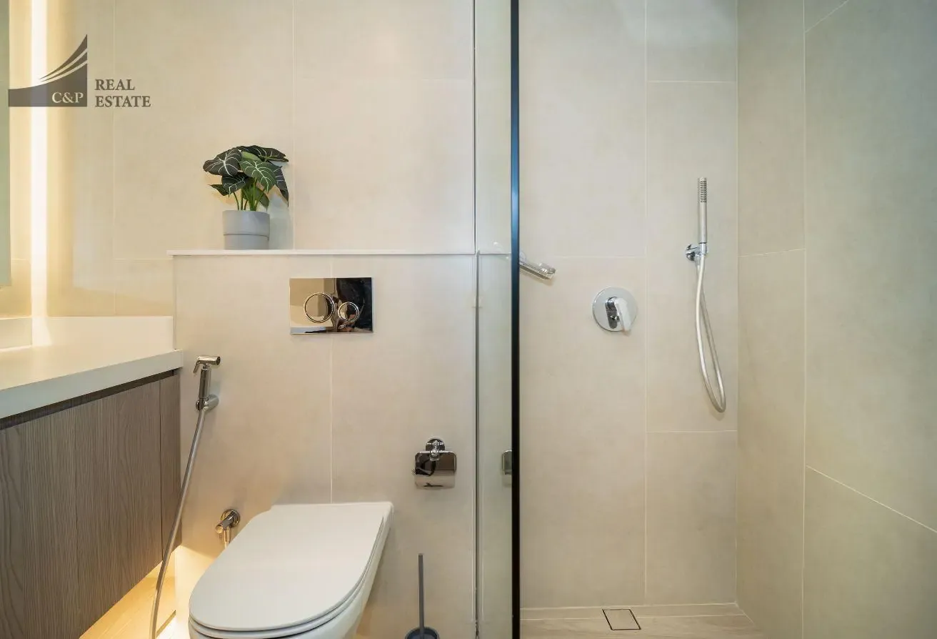 Fully Furnished | High Floor | Multiple Options