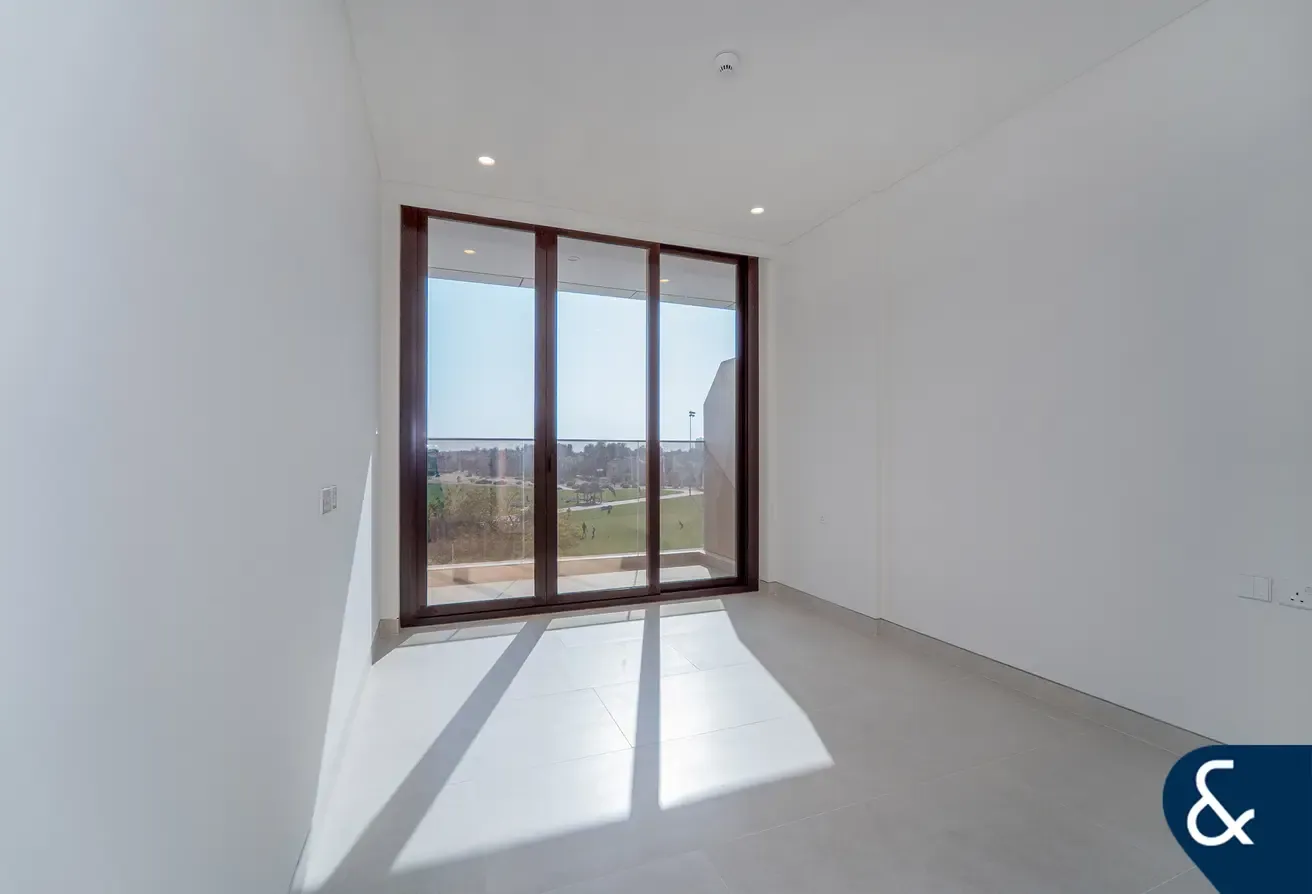 Exclusive One Bed | Brand New | Golf Views