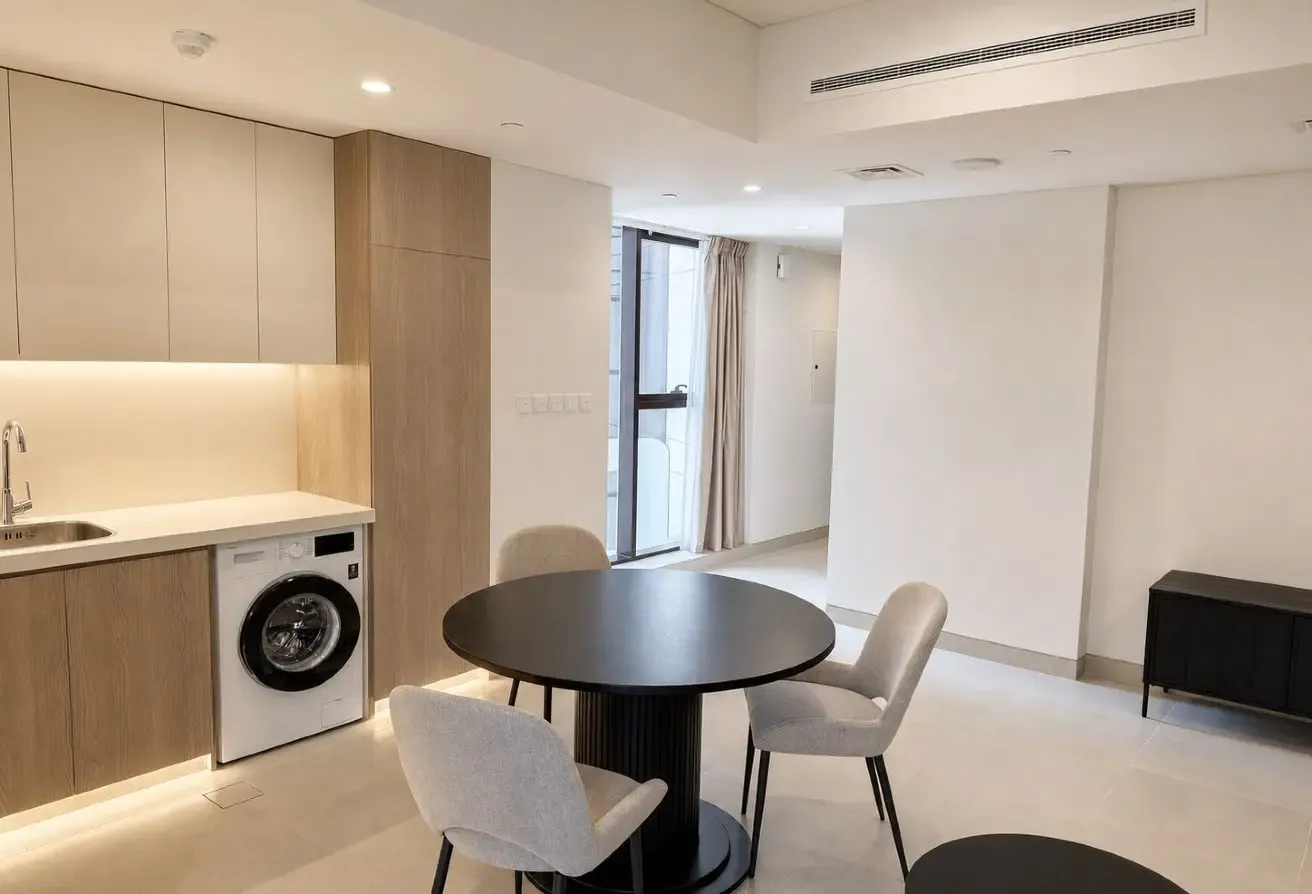 FULLY FURNISHED I READY TO MOVE I GOLF VIEW