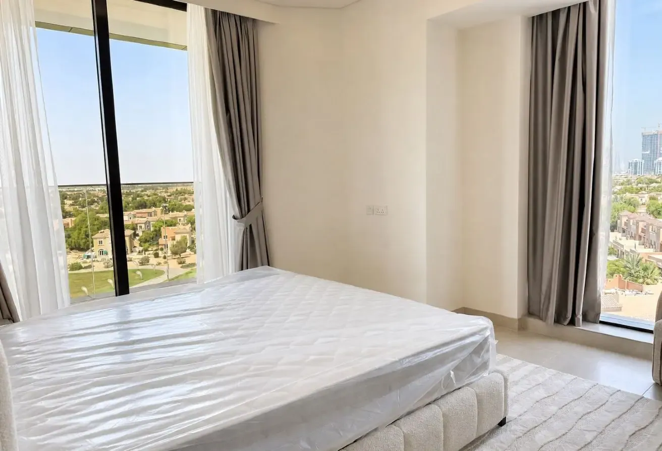 FULLY FURNISHED I READY TO MOVE I GOLF VIEW