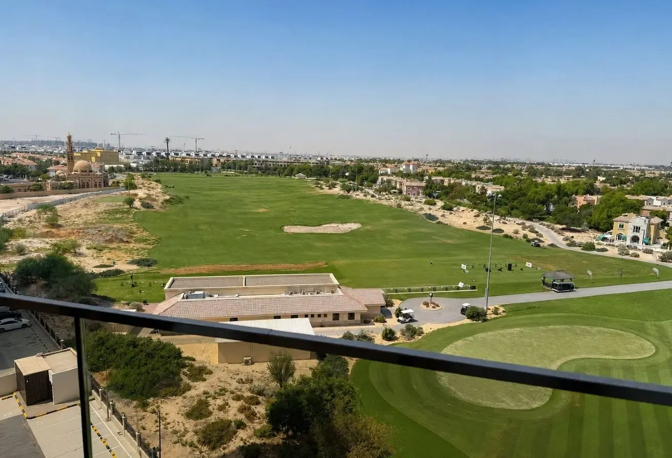 FULLY FURNISHED I READY TO MOVE I GOLF VIEW