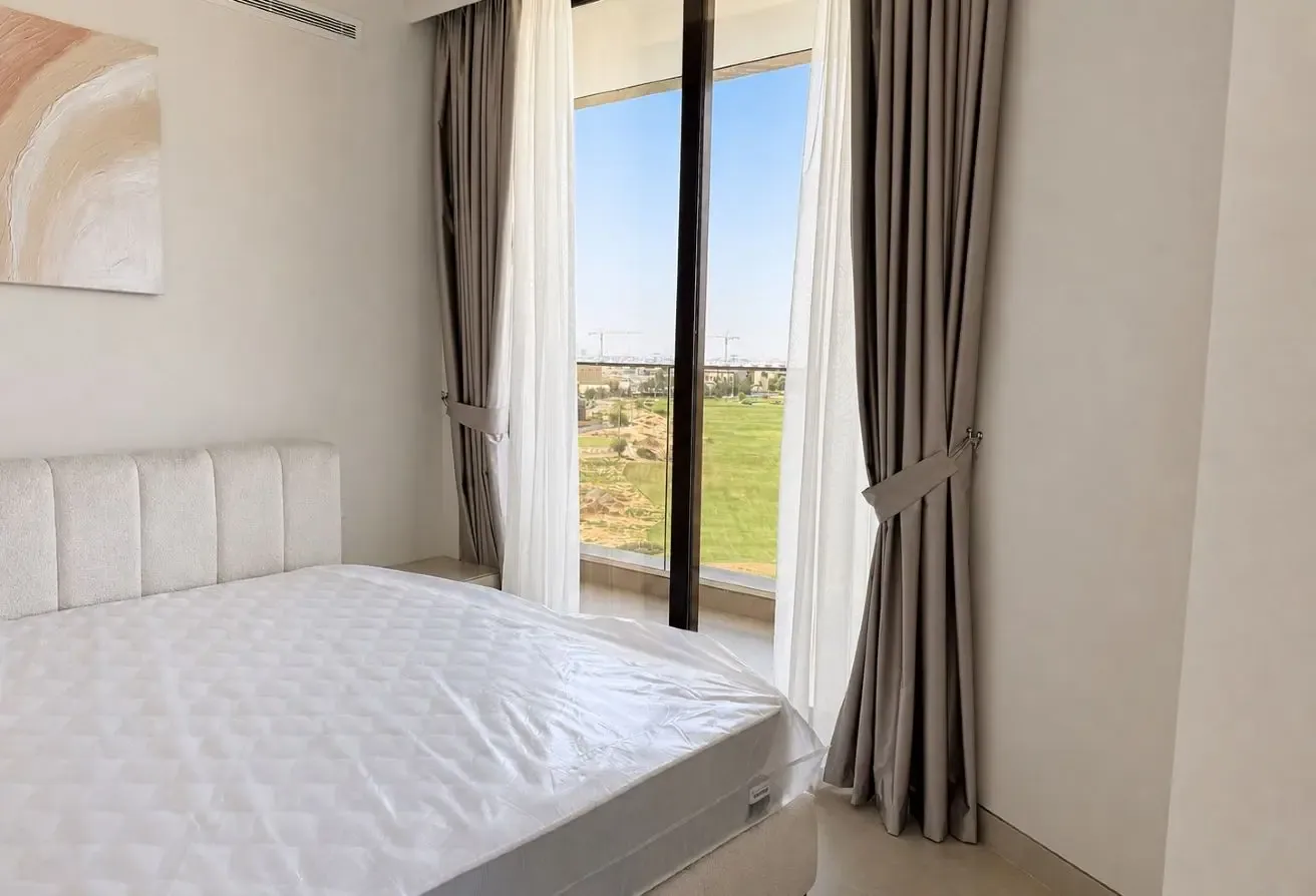 FULLY FURNISHED I READY TO MOVE I GOLF VIEW