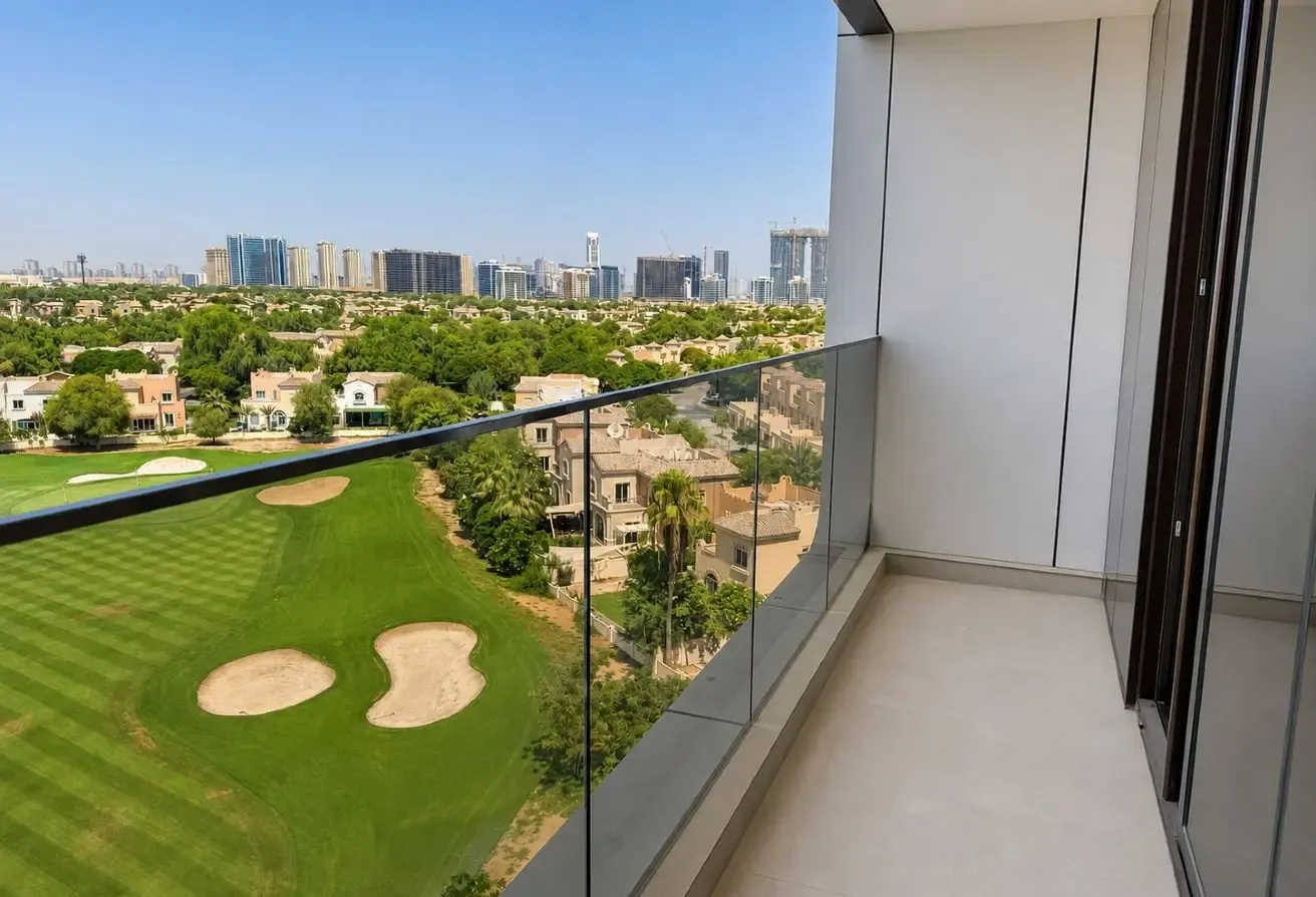 FULLY FURNISHED I READY TO MOVE I GOLF VIEW