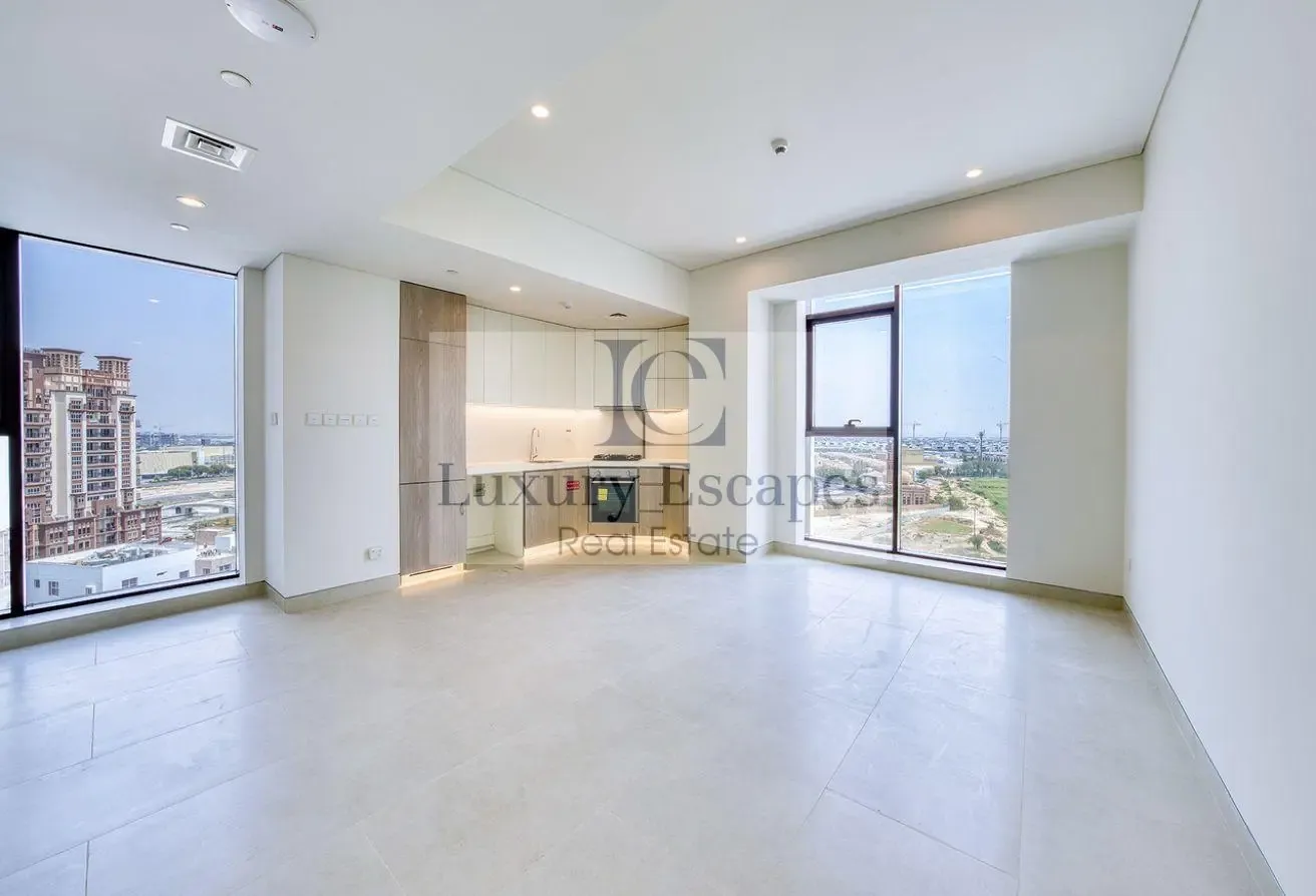 Golf Views | Modern Interiors | Stunning Amenities