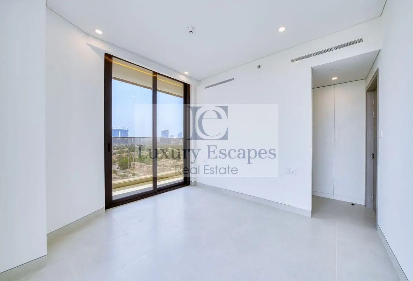 Golf Views | Modern Interiors | Stunning Amenities