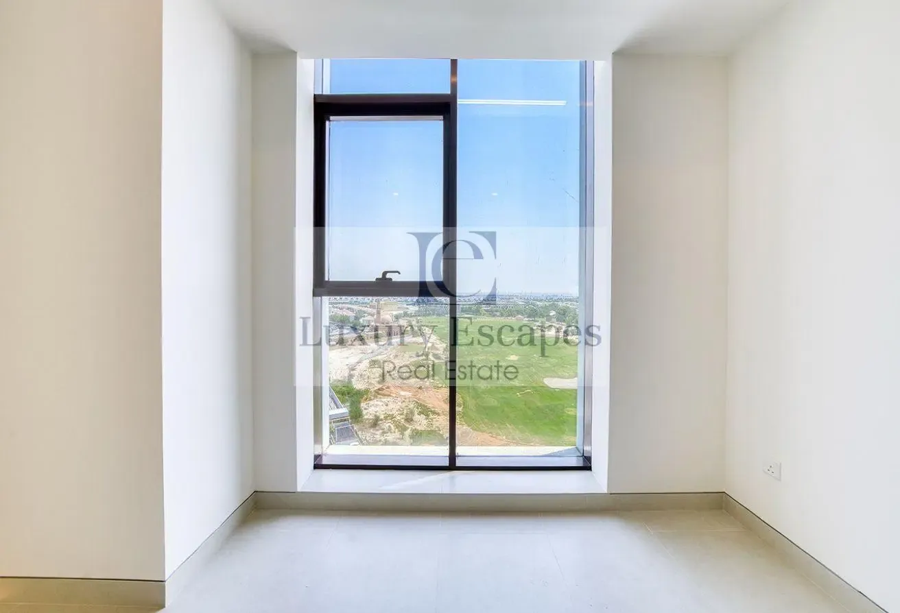 Golf Views | Modern Interiors | Stunning Amenities