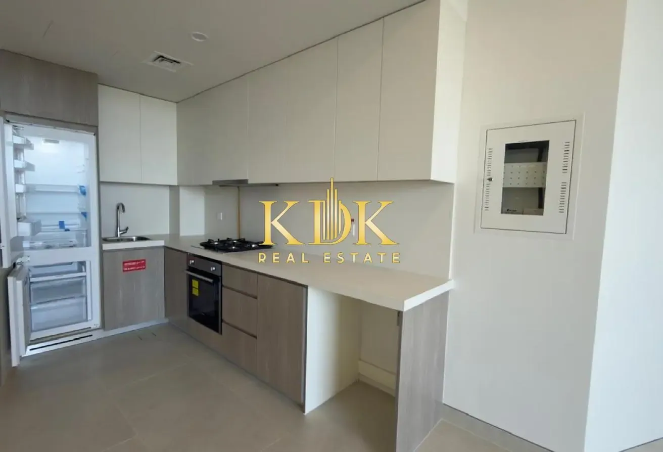Brand New | Pay in 6 Cheques | Golf View