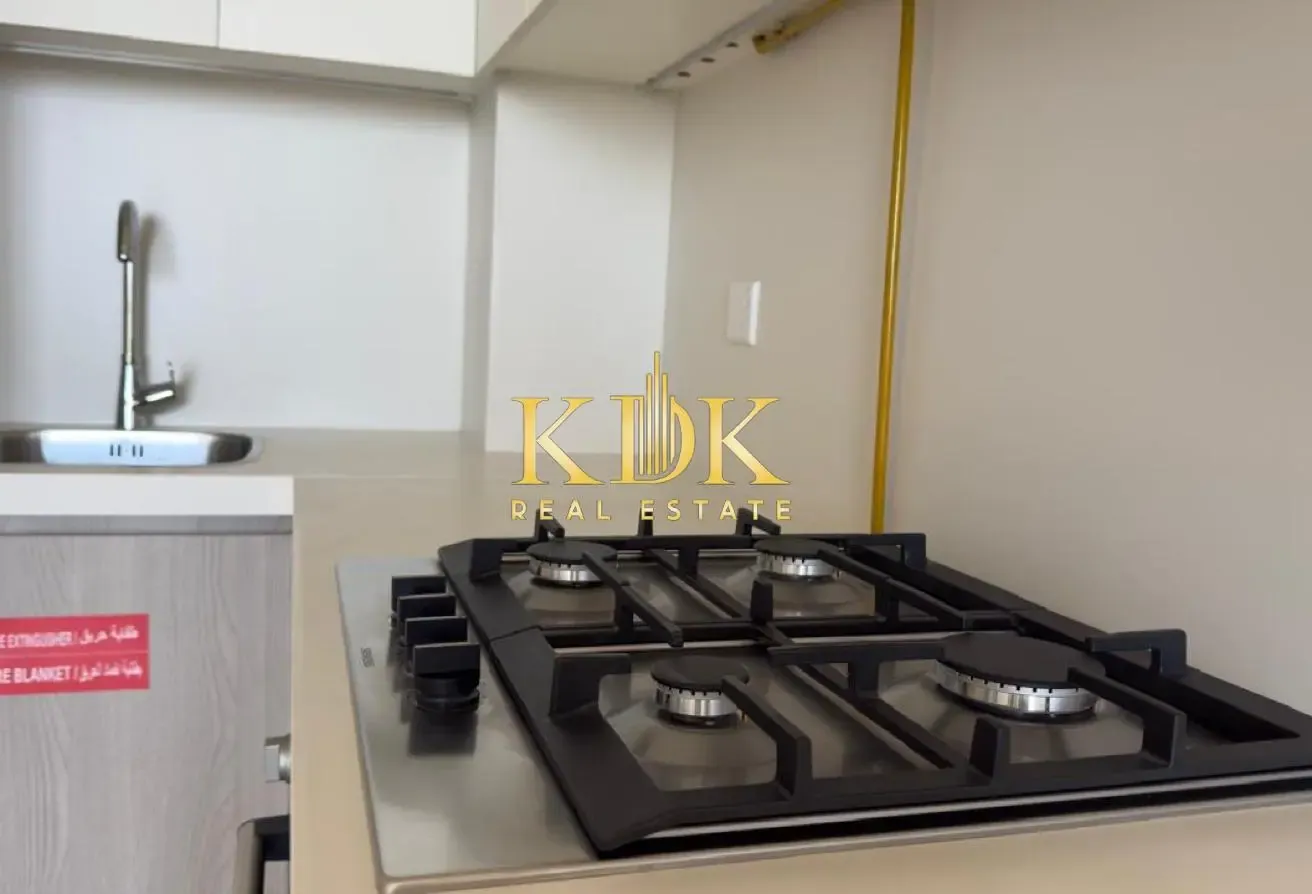 Brand New | Pay in 6 Cheques | Golf View