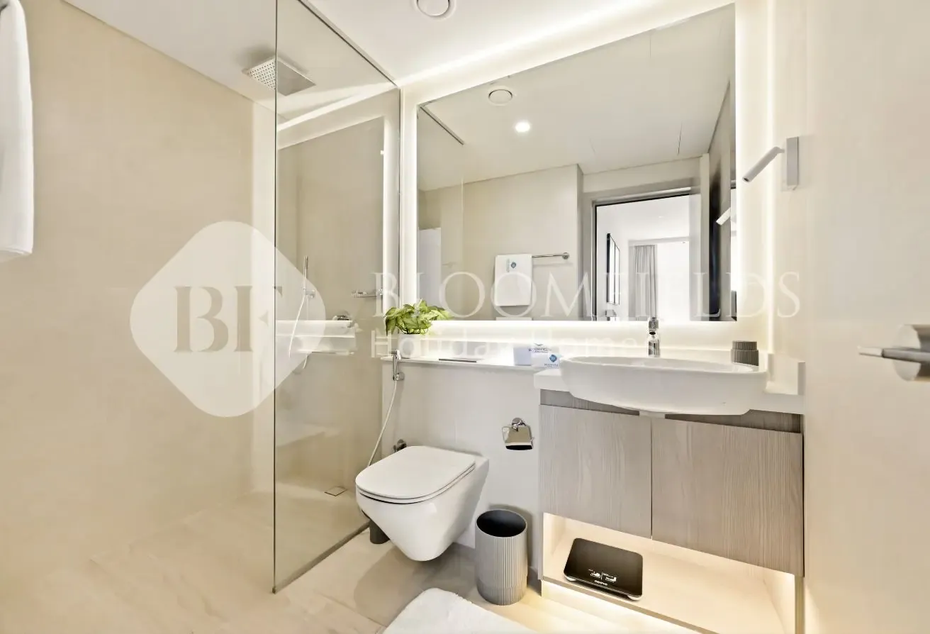 Contemporary Studio l Modern Living l Call Now