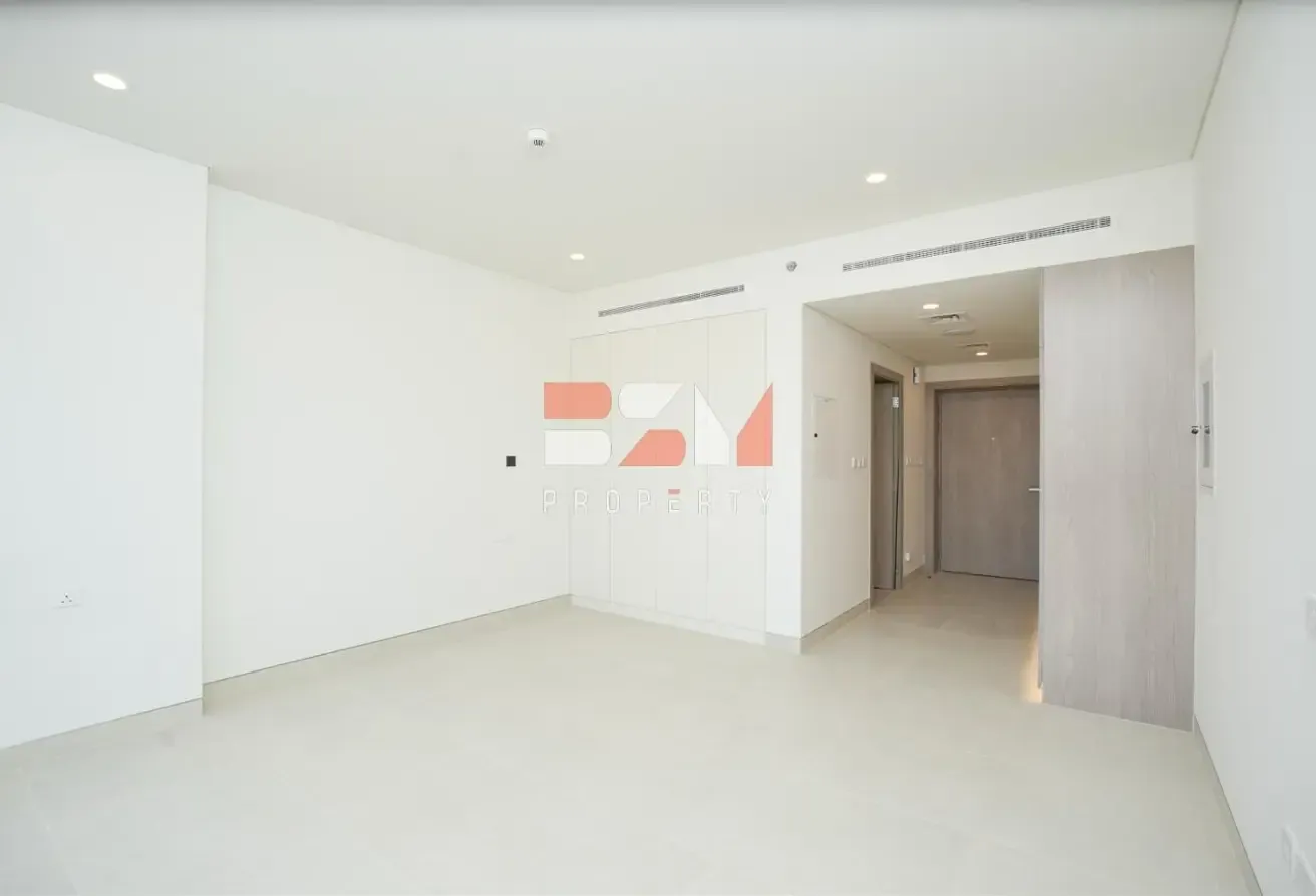 Luxury Studio | Open View | Premium Amenities