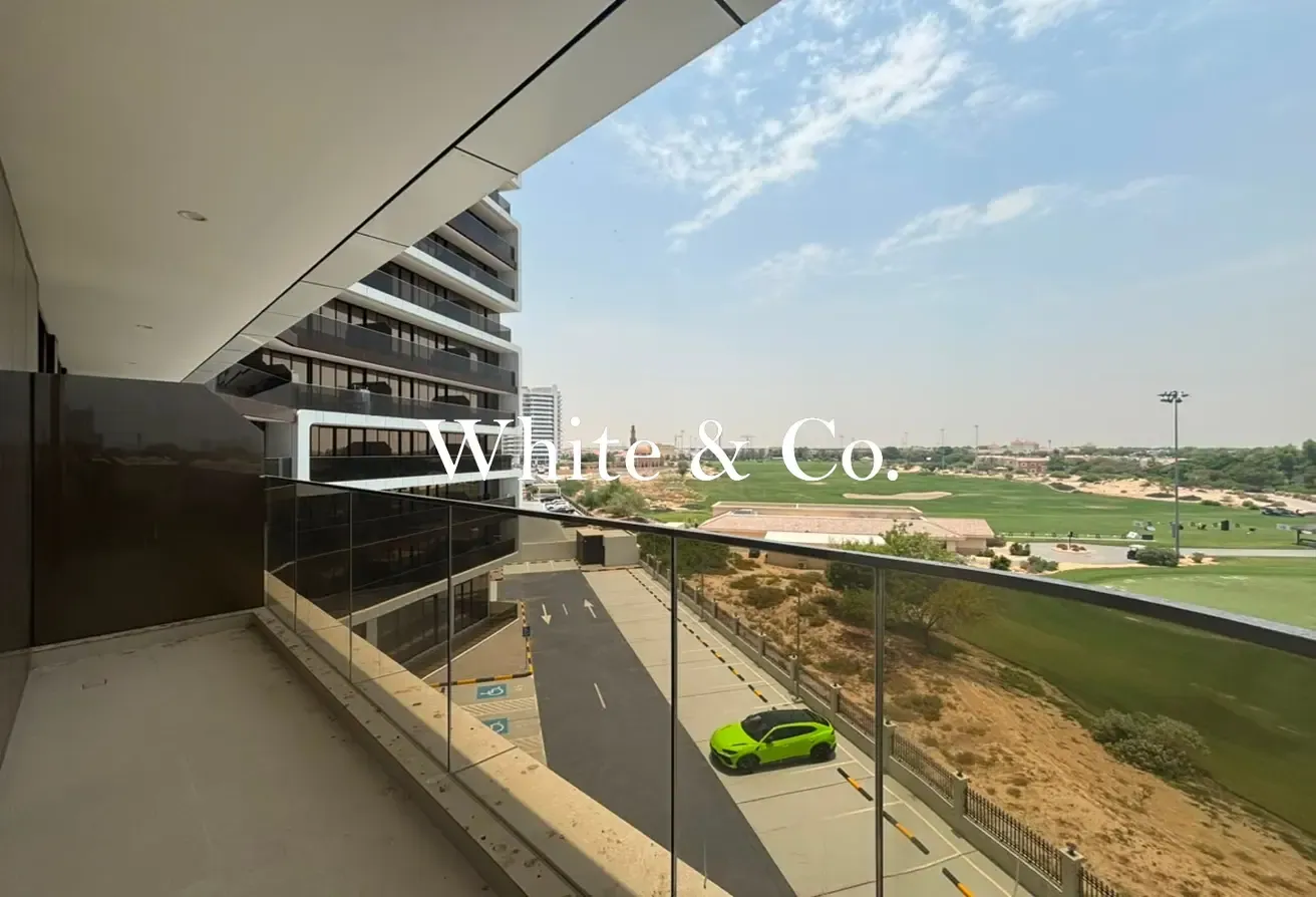 | Corner Unit | Unfurnished | Golf View |