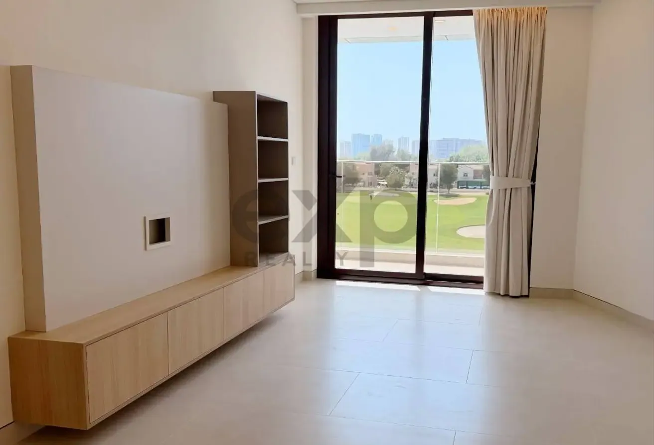 UPGRADED | GOLF COURSE VIEW | 6 or 12 CHEQUES