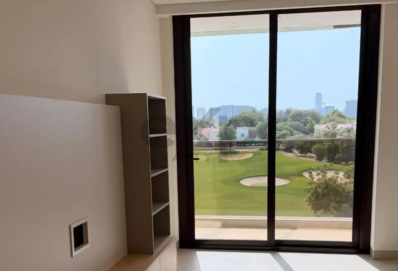 UPGRADED | GOLF COURSE VIEW | 6 or 12 CHEQUES