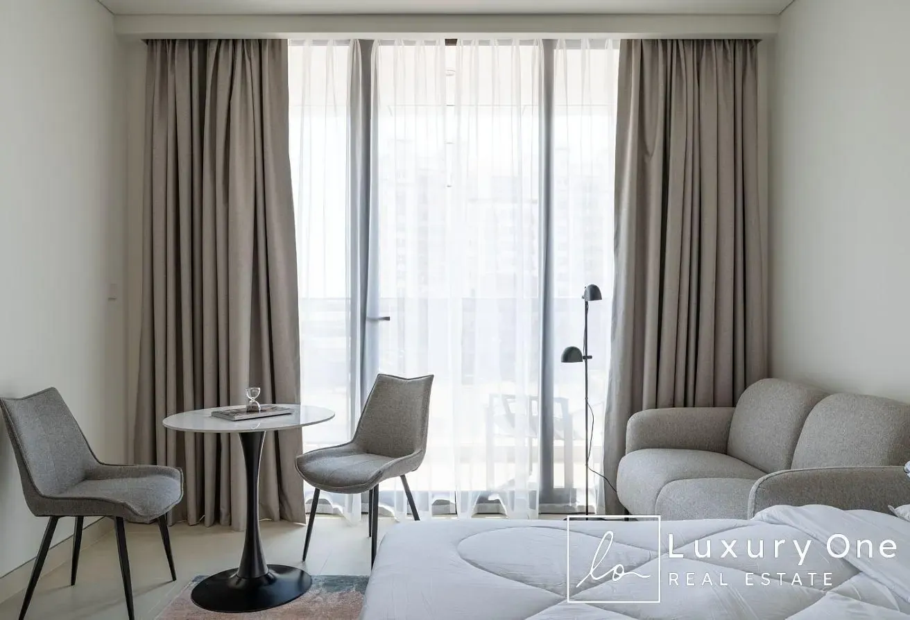 Brand New Professionally Furnished | 3 Cheques