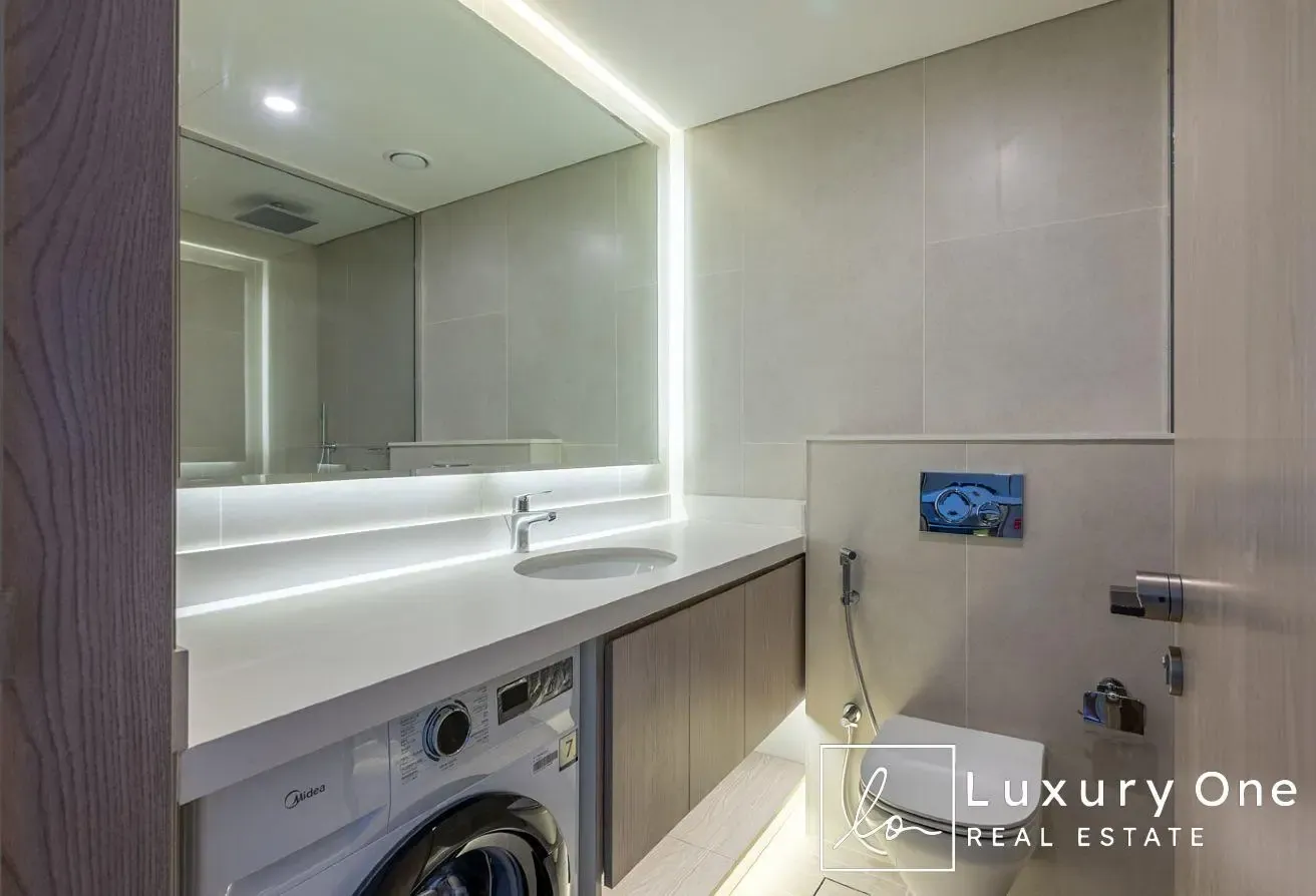 Brand New Professionally Furnished | 3 Cheques