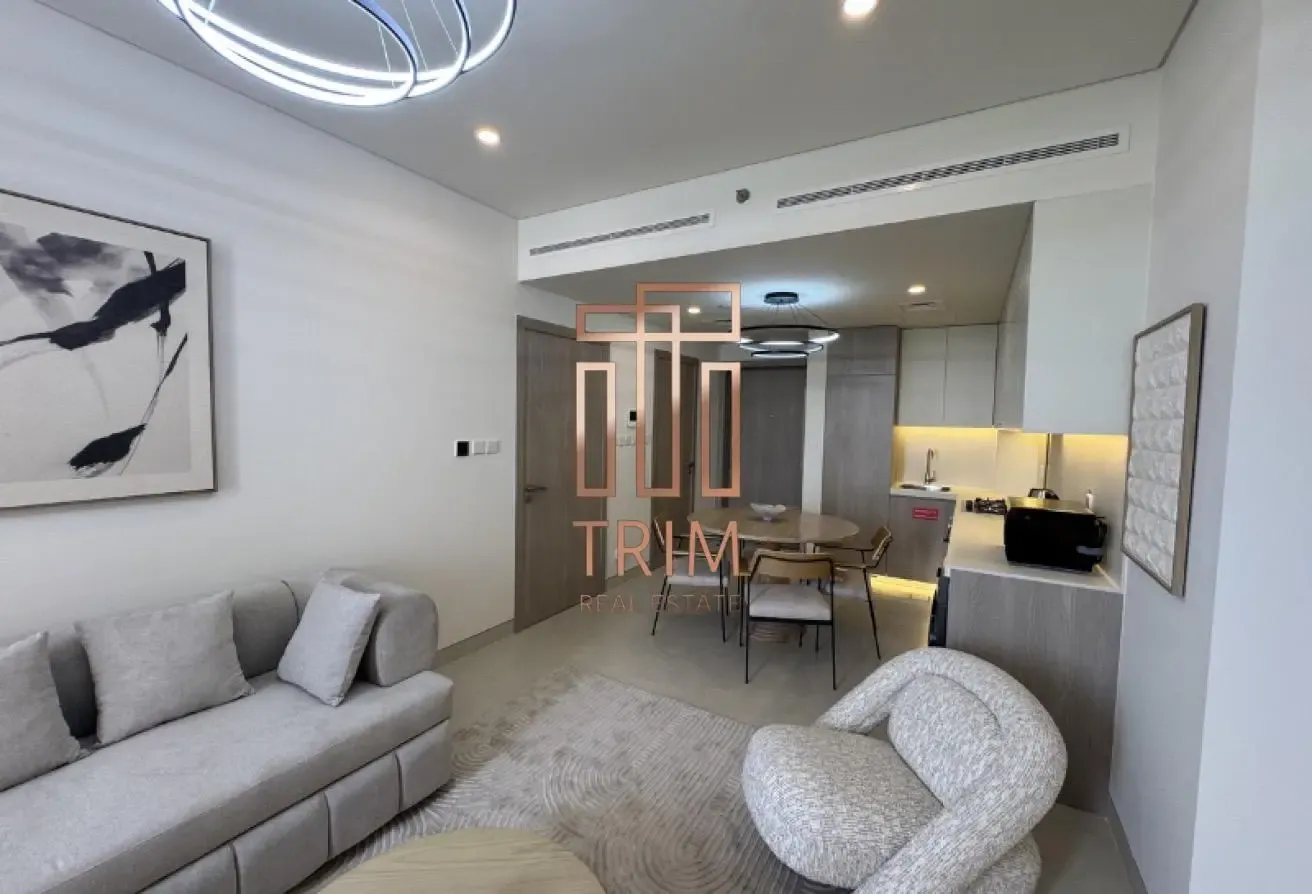 FULLY FURNISHED | FULL GOLF VIEW | UPGRADED
