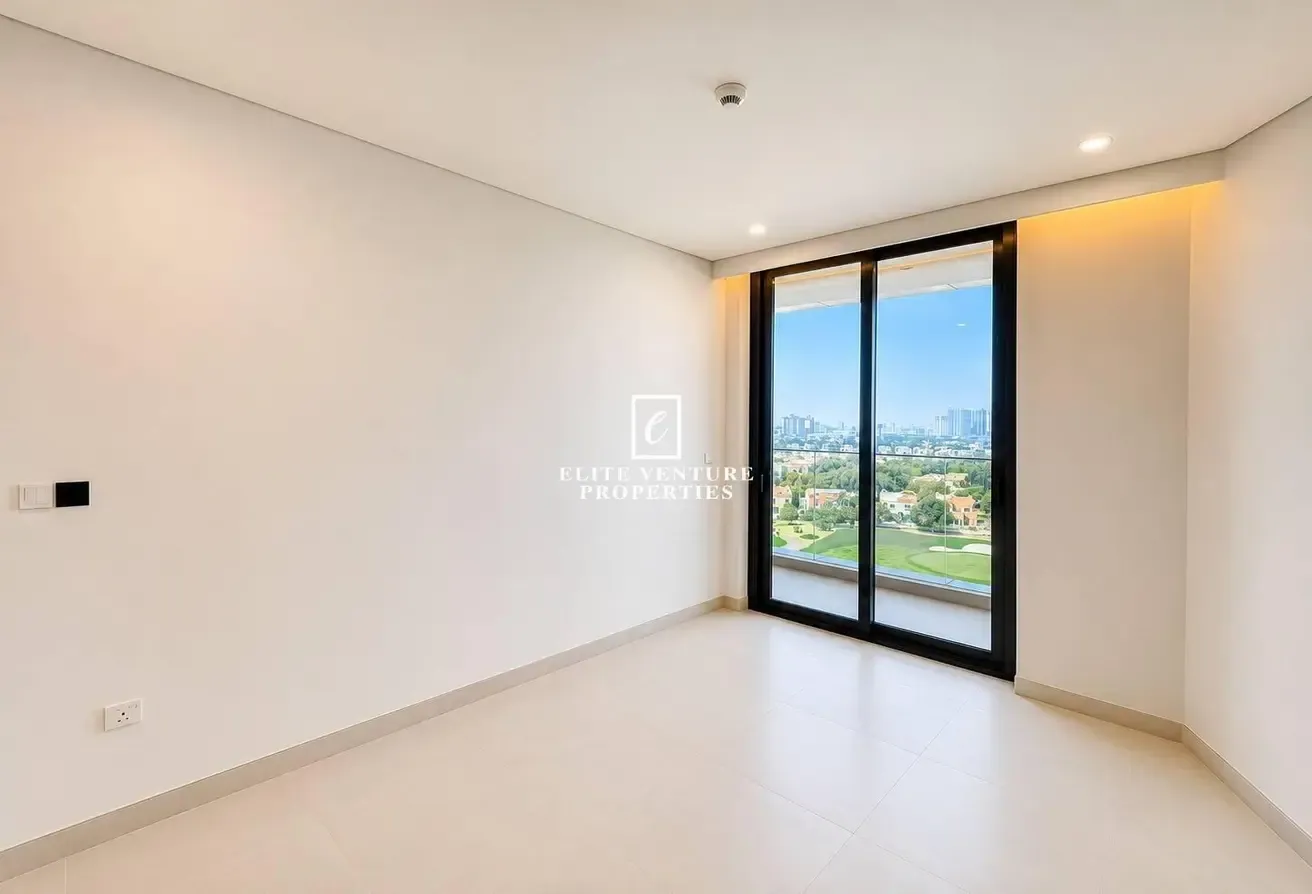 GOLF VIEW | MODERN APARTMENT | PRIME LOCATION